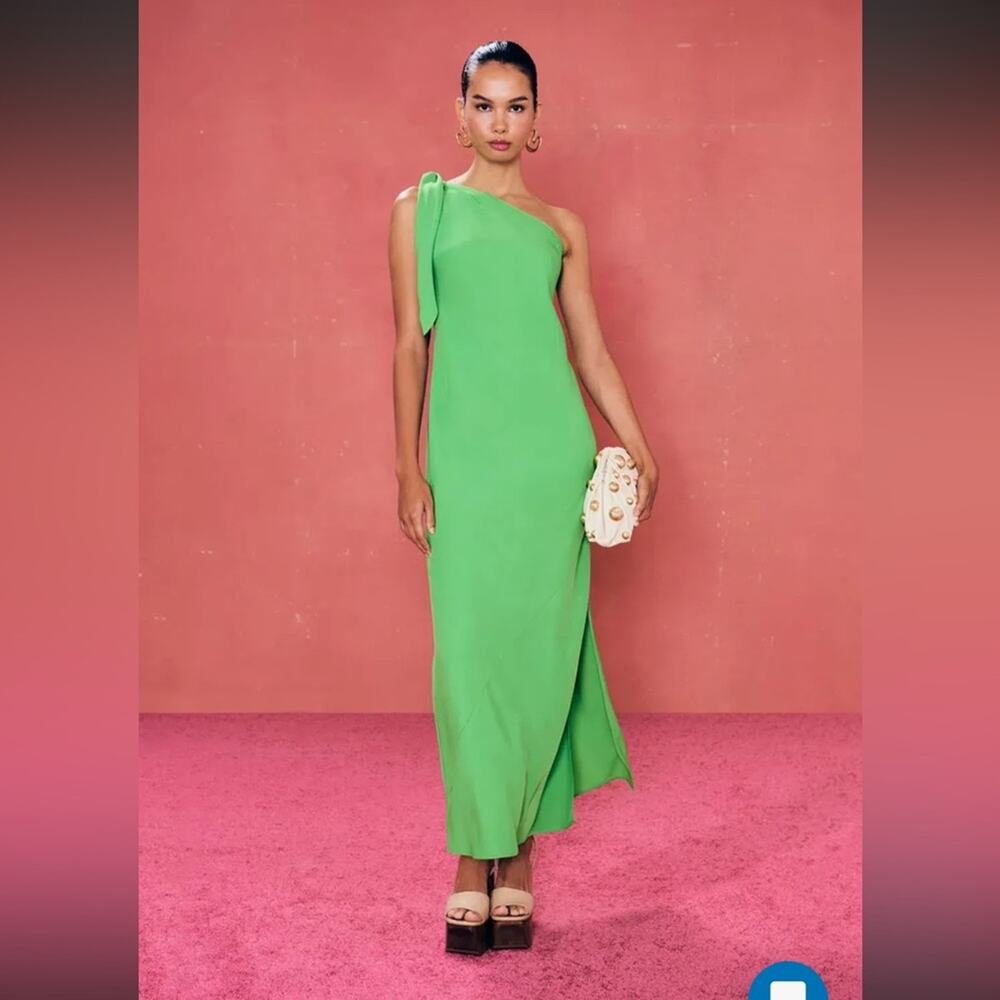 Cult Gaia Kamila One Shoulder Maxi Dress In Fern Green